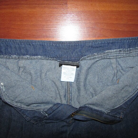 AE Plus Size Denim Cut Off Short Shorts - 24 - Picture 5 of 9
